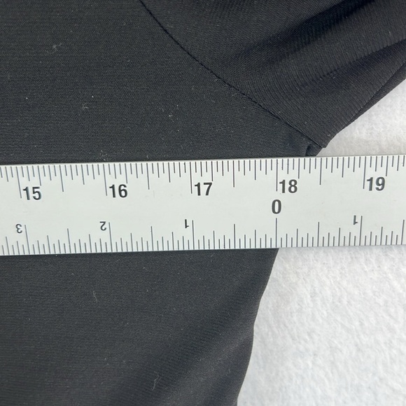 WHBM Women’s Top Sz M Black 3/4 Sleeves Scoop w/Keyhole Polyester/Spandex EUC - Picture 8 of 9